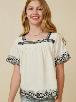 Textured Emb Top - Off White