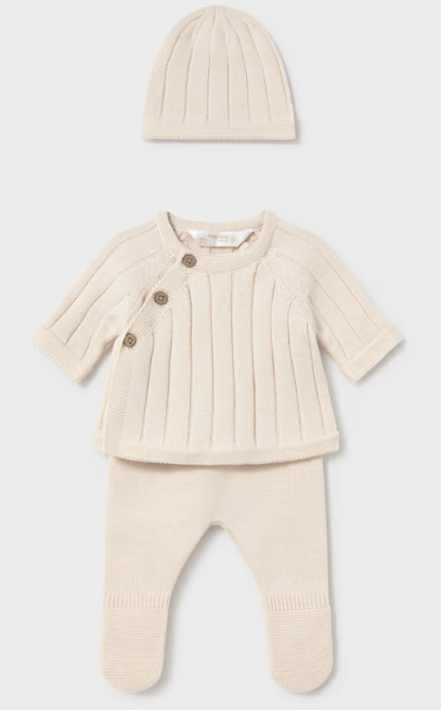 3 Piece Sweater Gift Set