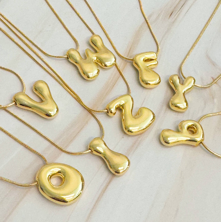 Balloon Letter Initial Necklace: Yellow Gold / I