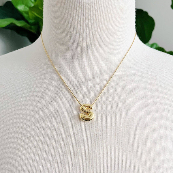 Balloon Letter Initial Necklace: Yellow Gold / M