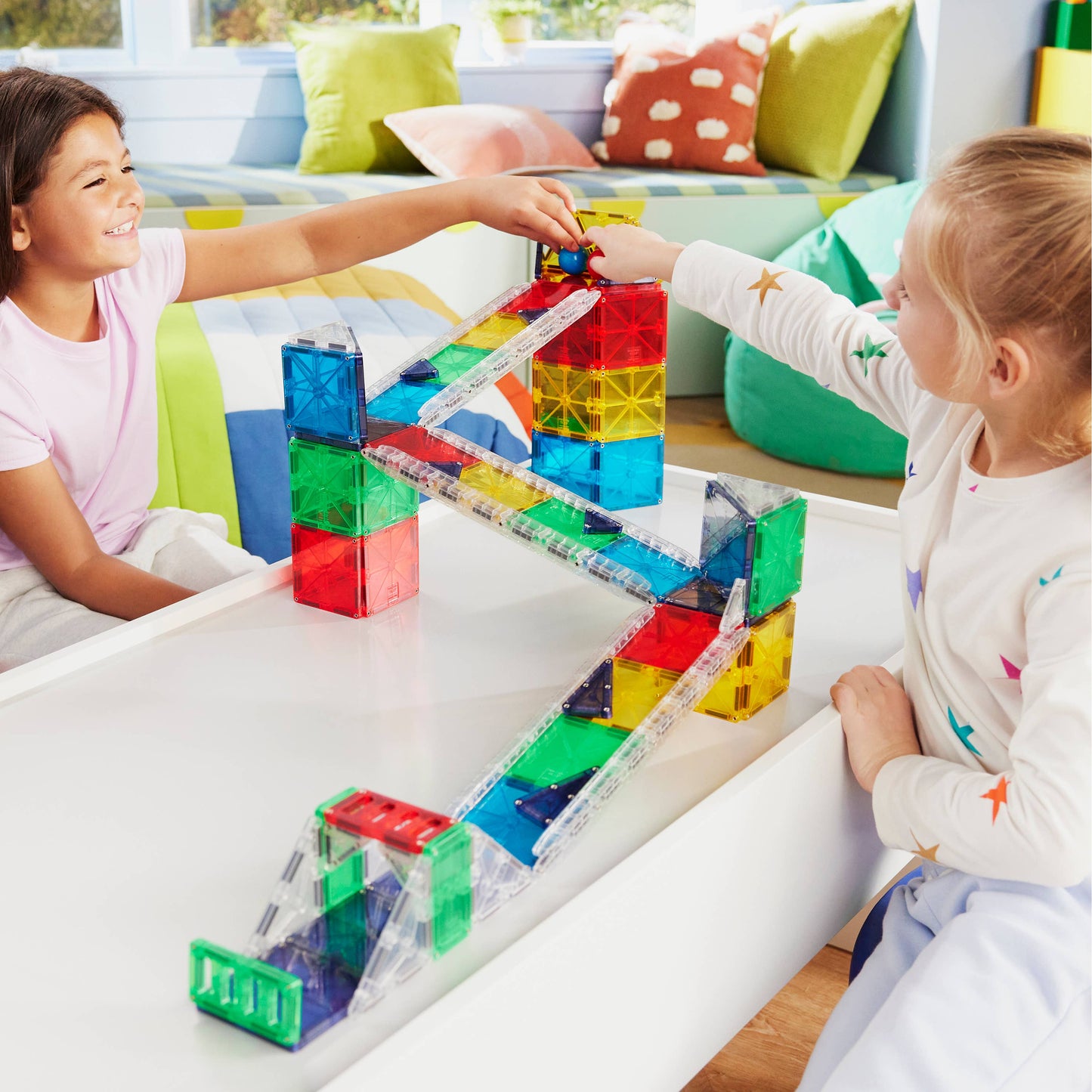 Magna-Tiles Rail Racers Deluxe 90-Piece Set