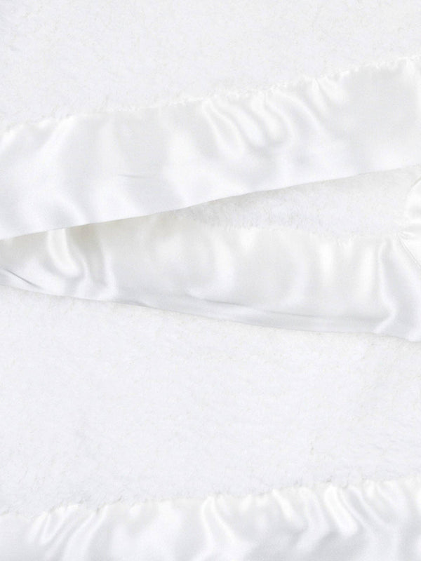 Chenille Baby Blanket: Gift Box / White