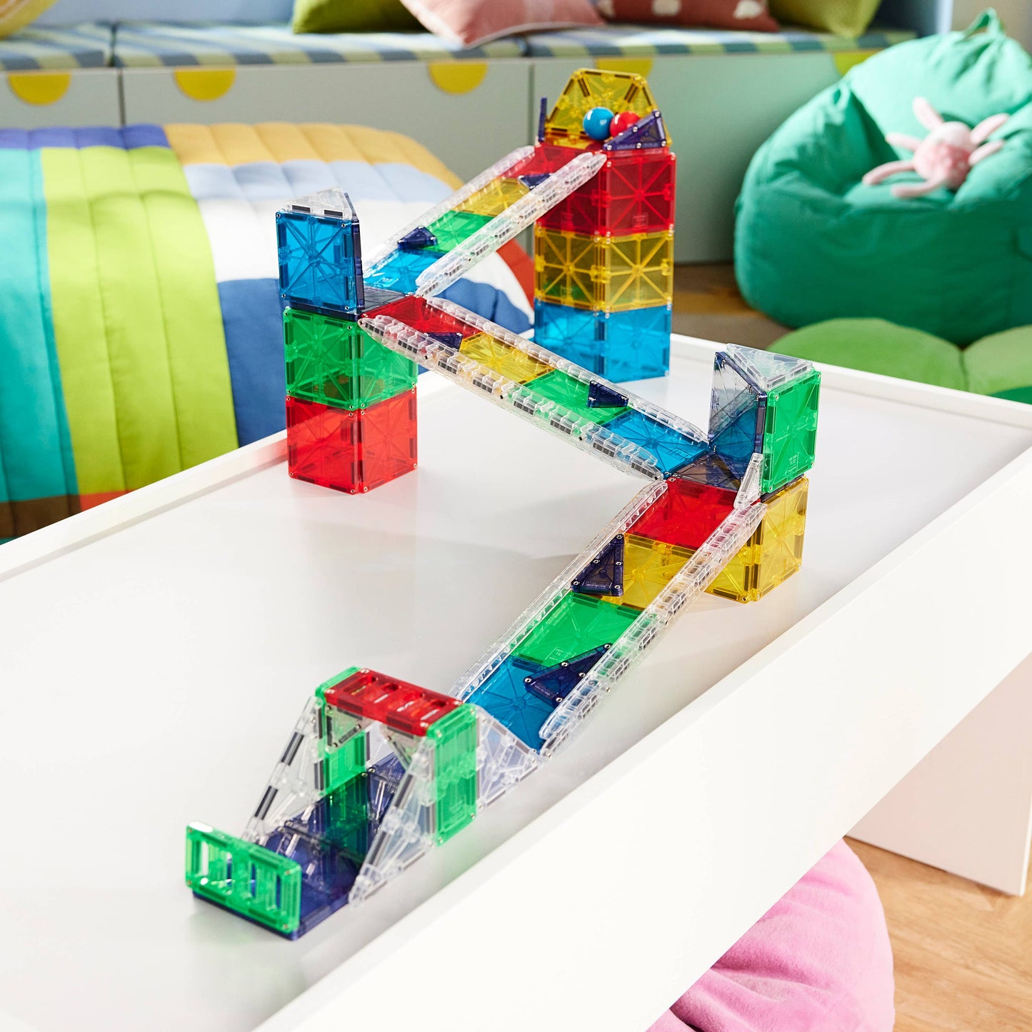 Magna-Tiles Rail Racers Deluxe 90-Piece Set