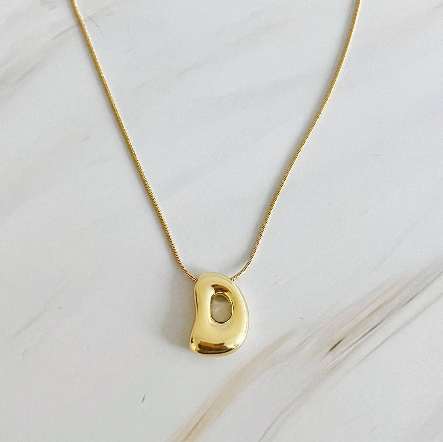 Balloon Letter Initial Necklace: Yellow Gold / M